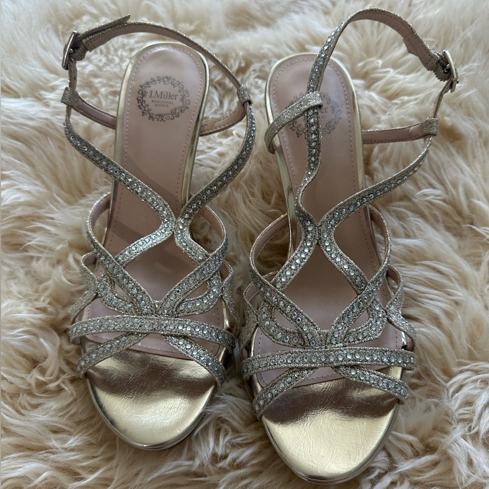 💫 Gold, Glitter & Rhinestone Dress Heels 💫